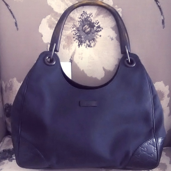 Gucci Handbags - One day only! Gucci  Medium Hobo Vintage